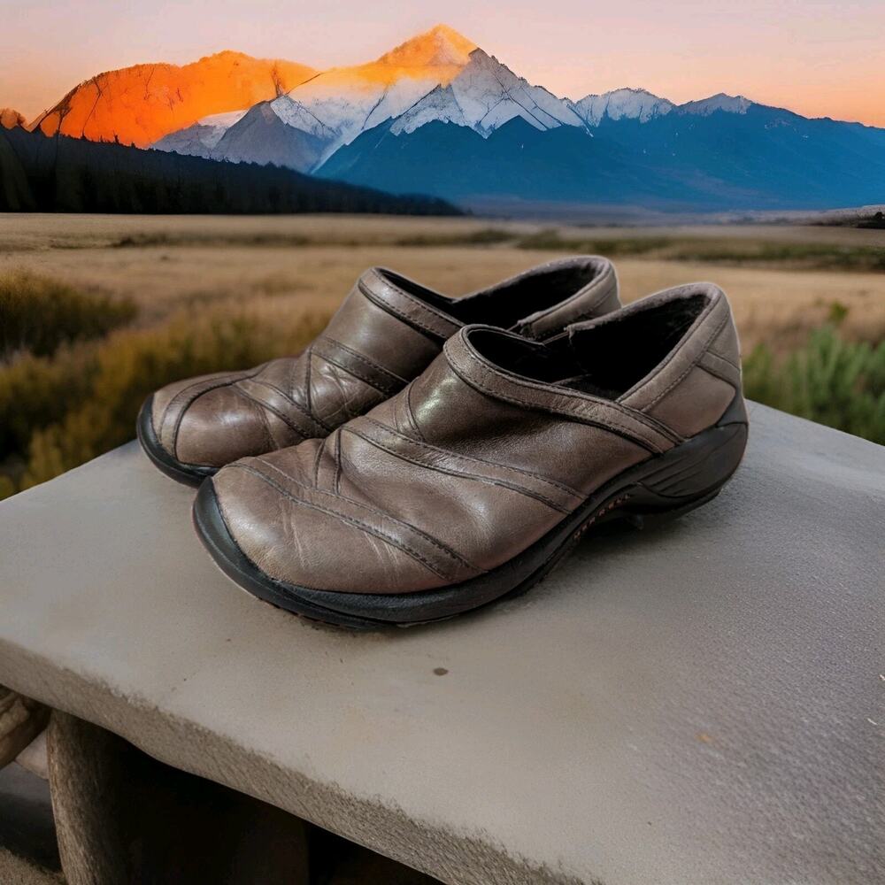 MERRELL Encore Eclipse 2 SIZE 8 Coffee Bean Leather Slip-On Loafers Sizes Womens